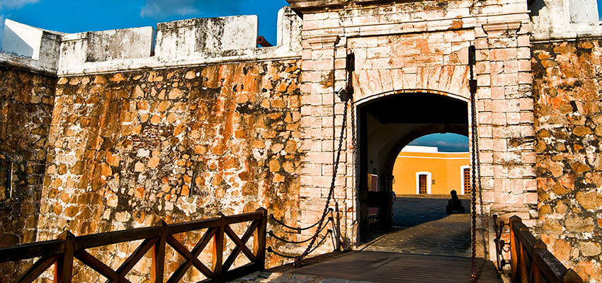 Museo Historico Fuerte de San Diego